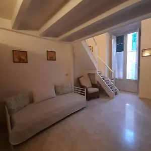 https://holiday-house-nel-cuore-di-bari.barihotels.org